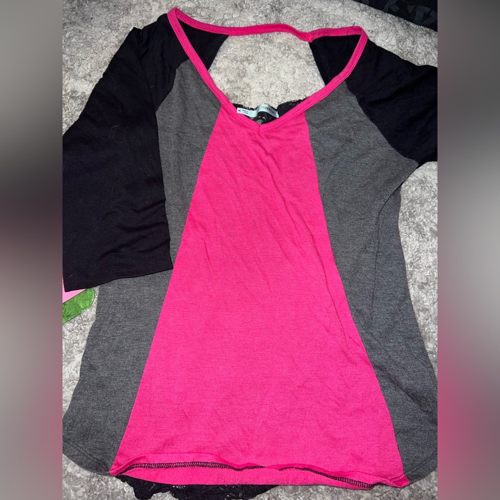 ☀️2/$10 Maurice medium top